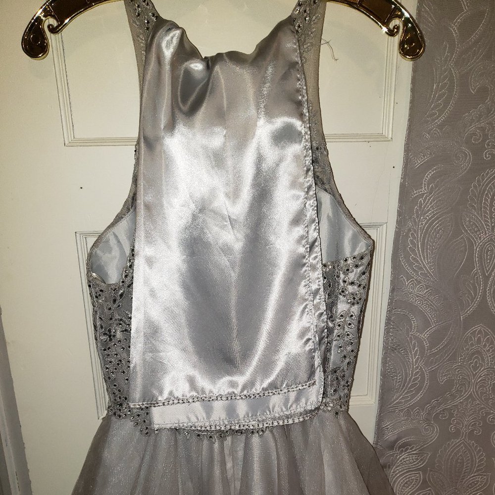 Prom Dress - Picture 4 of 5